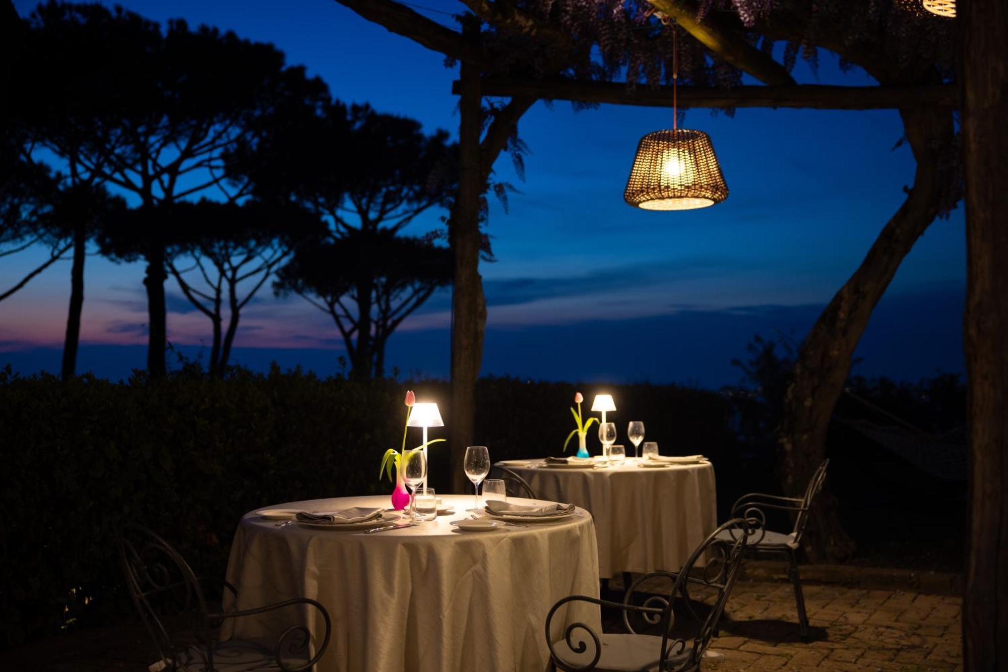 Oasi Olimpia Relais Hotel Sant'Agata sui due Golfi Bagian luar foto
