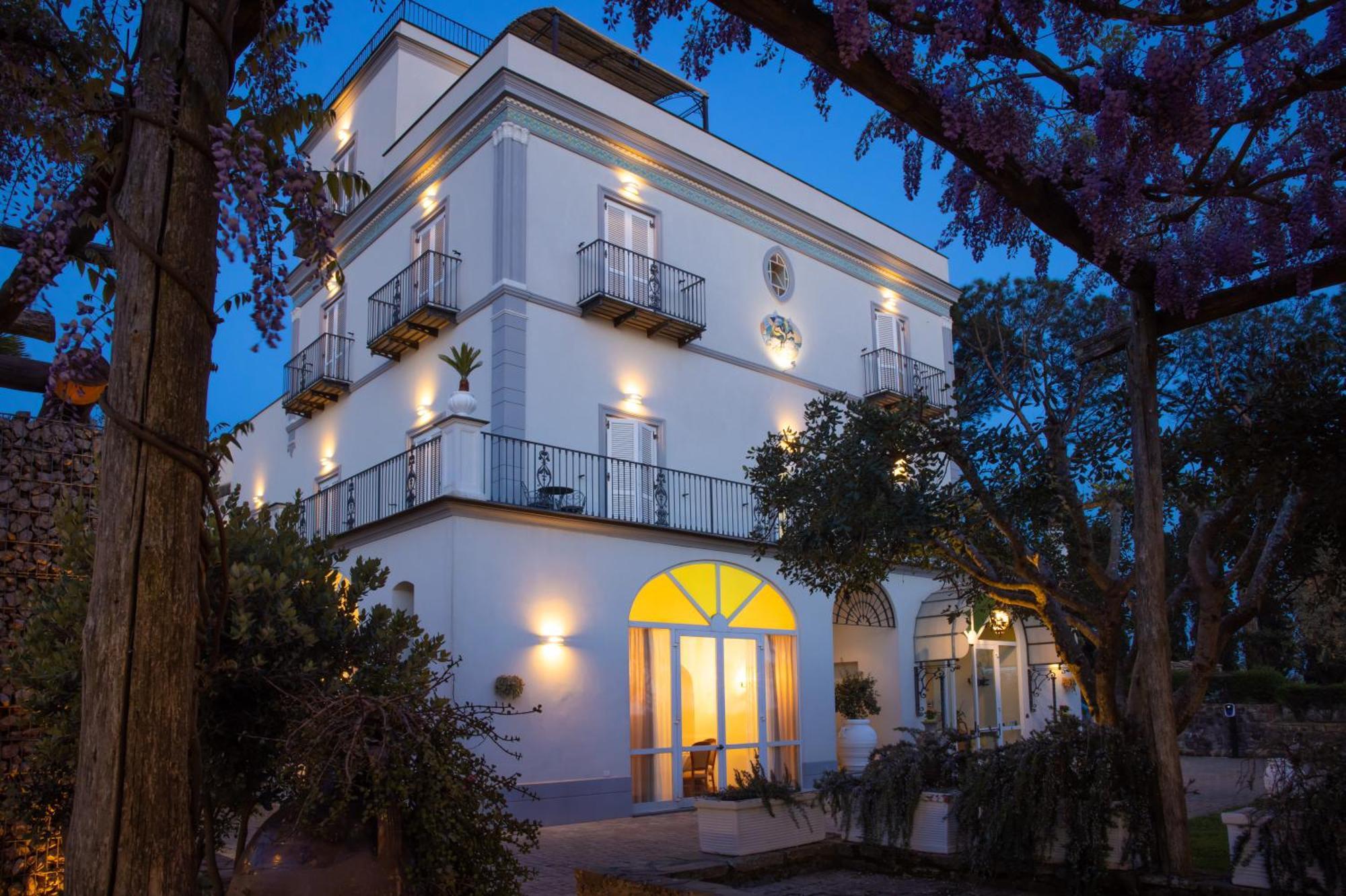 Oasi Olimpia Relais Hotel Sant'Agata sui due Golfi Bagian luar foto